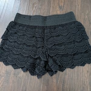 LA Class Lace Shorts